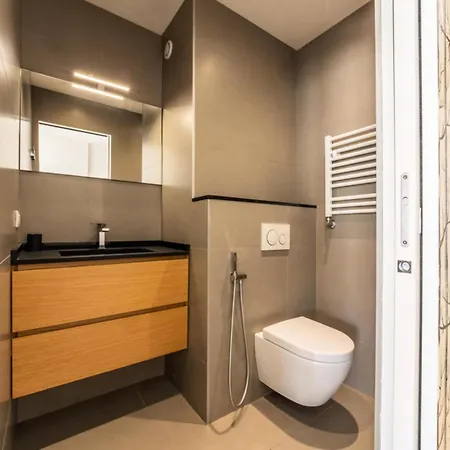 Apartment Bec Rouge - Renove -skis Aux Pieds-balcon Mae-2364